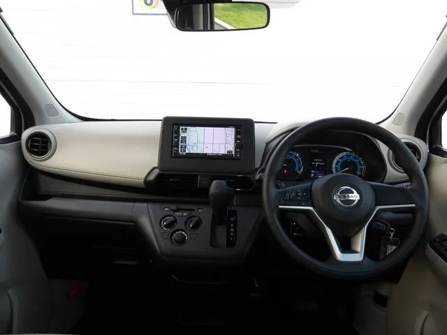 デイズ(ニッサン)の車両写真