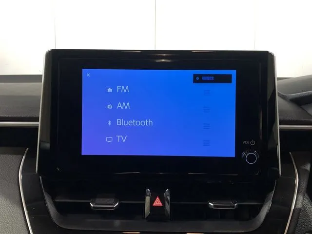 トヨタ　カローラ　ツーリング　ハイブリッド