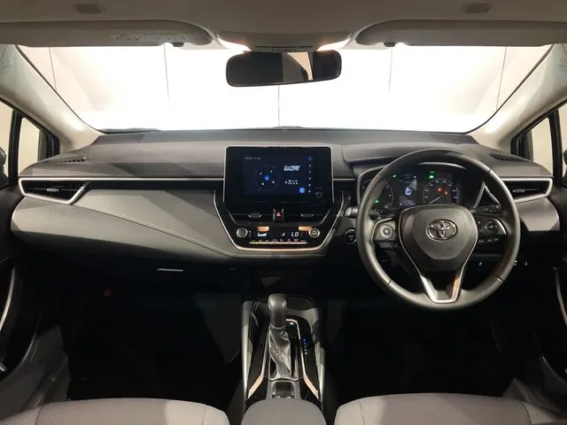 トヨタ　カローラ　ツーリング　ハイブリッド