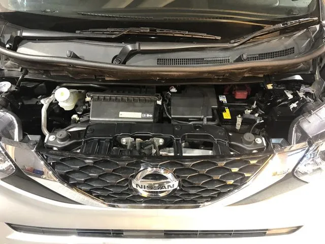 ニッサン ルークス