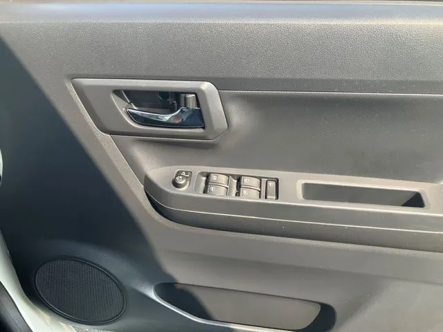 ダイハツ　ミラ　イース