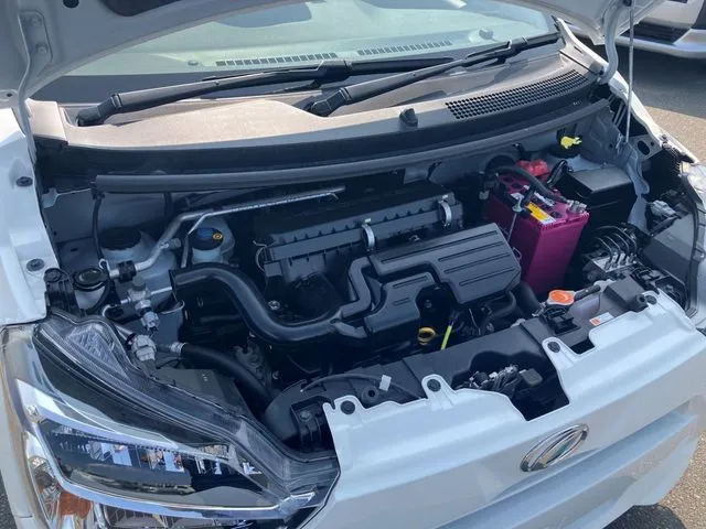 ダイハツ　ミラ　イース