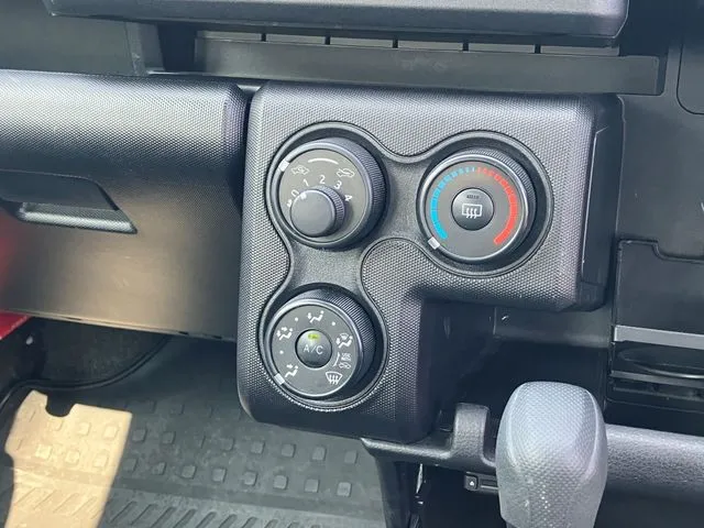 トヨタ　サクシードバン　４ＷＤ