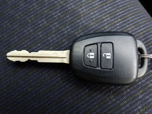 プロボックスバン　２ＷＤ（トヨタ）の車両写真