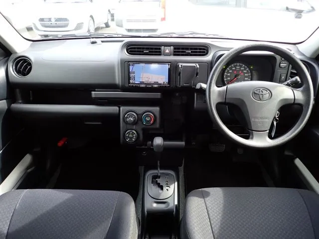 プロボックスバン　２ＷＤ（トヨタ）の車両写真