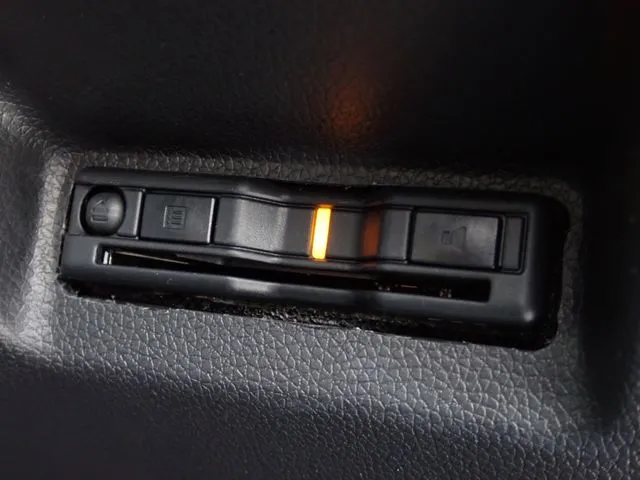 ホンダ　シャトル　ハイブリッド