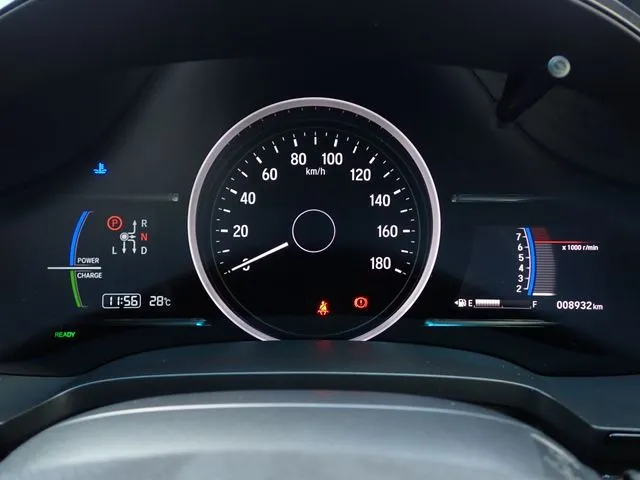 ホンダ　シャトル　ハイブリッド