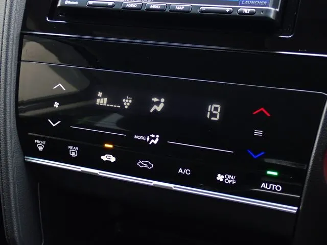 ホンダ　シャトル　ハイブリッド