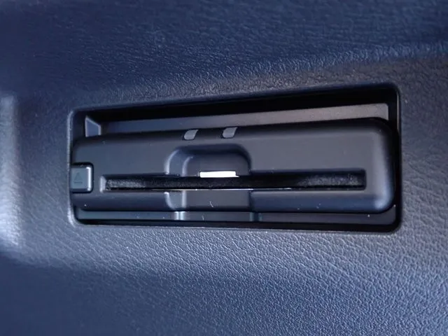 ニッサン　キックス