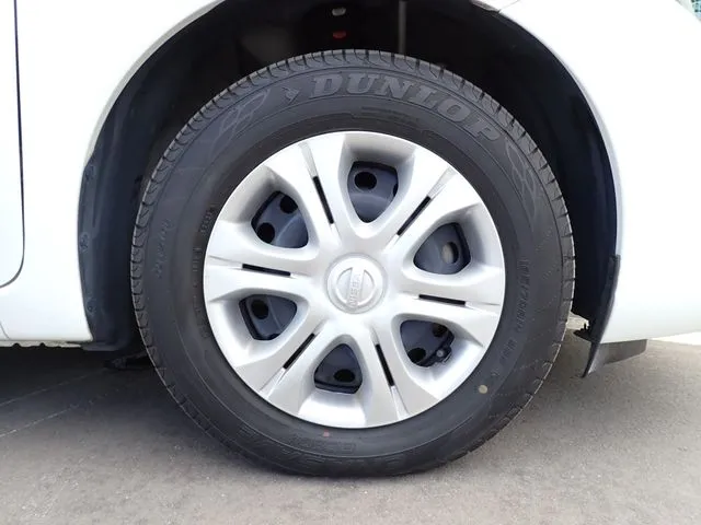 ニッサン　ノート