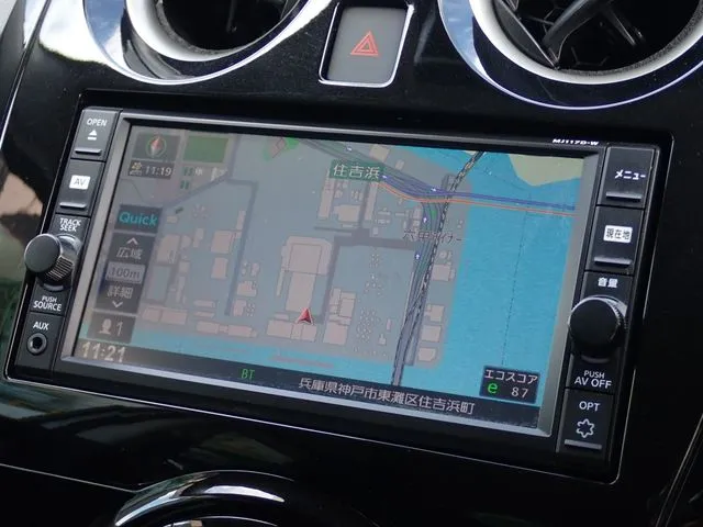 ニッサン　ノート