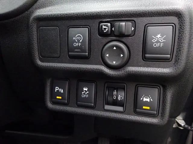 ノート（ニッサン）の車両写真