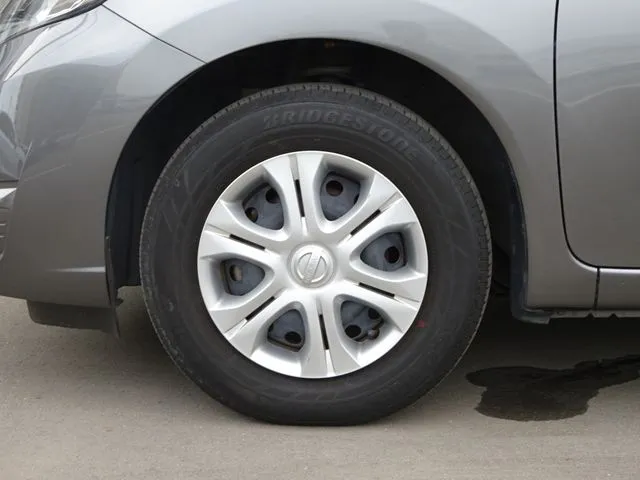 ノート（ニッサン）の車両写真