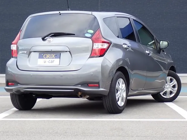 ノート（ニッサン）の車両写真