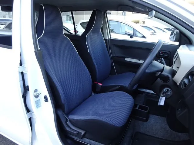 アルト（スズキ）の車両写真