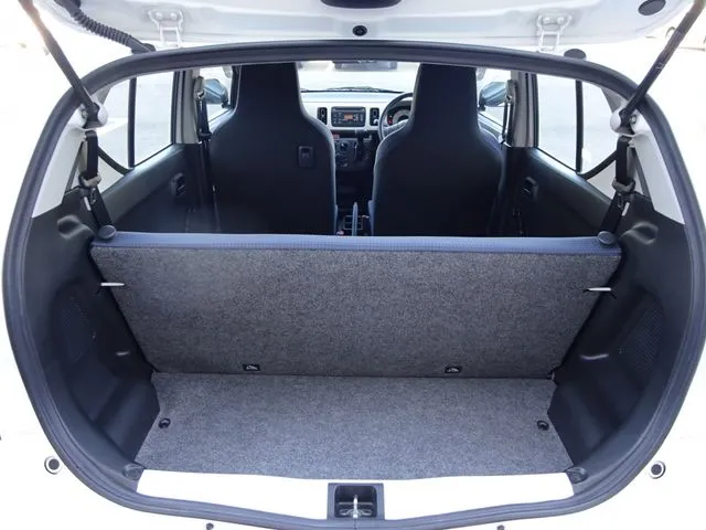 アルト（スズキ）の車両写真