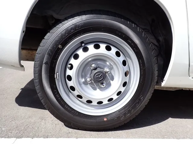 マツダ　ファミリアバン　２ＷＤ