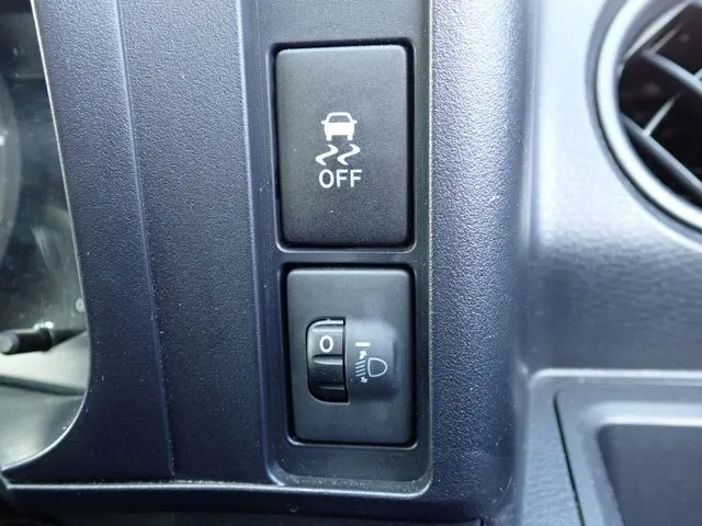 トヨタ　プロボックスバン　２ＷＤ