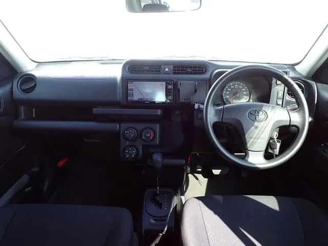 トヨタ　プロボックスバン　２ＷＤ