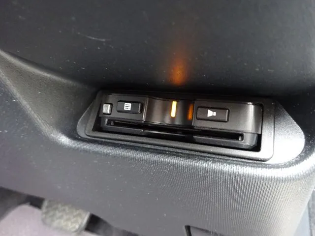 アクア（トヨタ）の車両写真