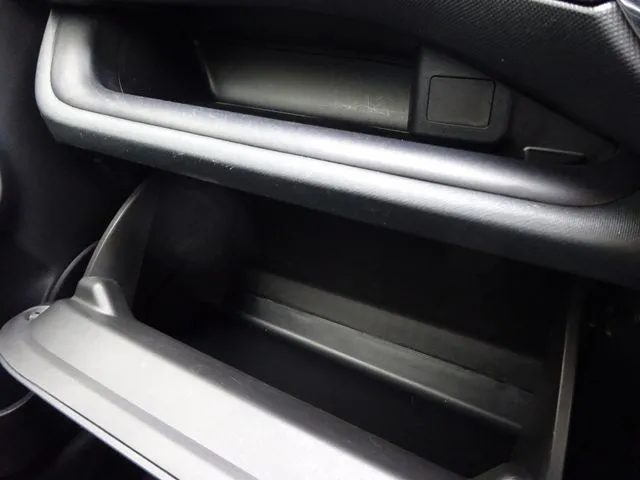 アクア（トヨタ）の車両写真