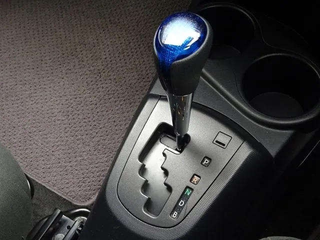 アクア（トヨタ）の車両写真