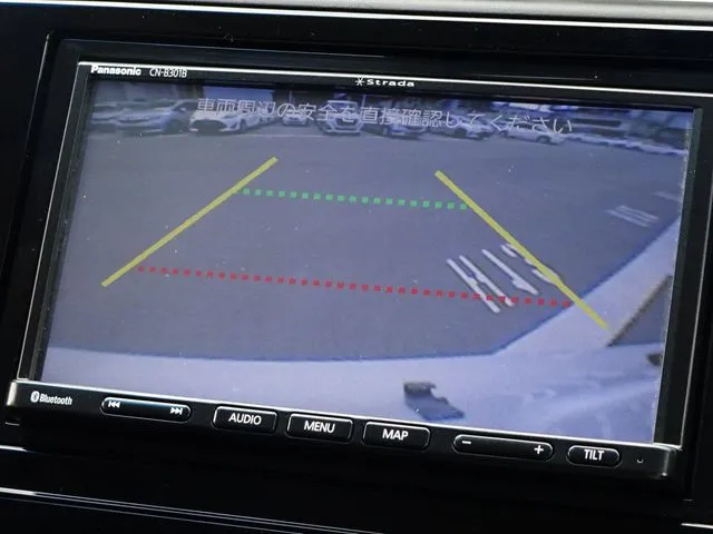 シャトル　ハイブリッド（ホンダ）の車両写真