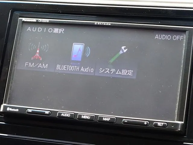 シャトル　ハイブリッド（ホンダ）の車両写真