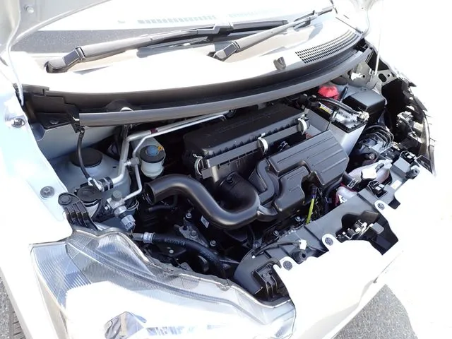 ダイハツ　ミラ　イース