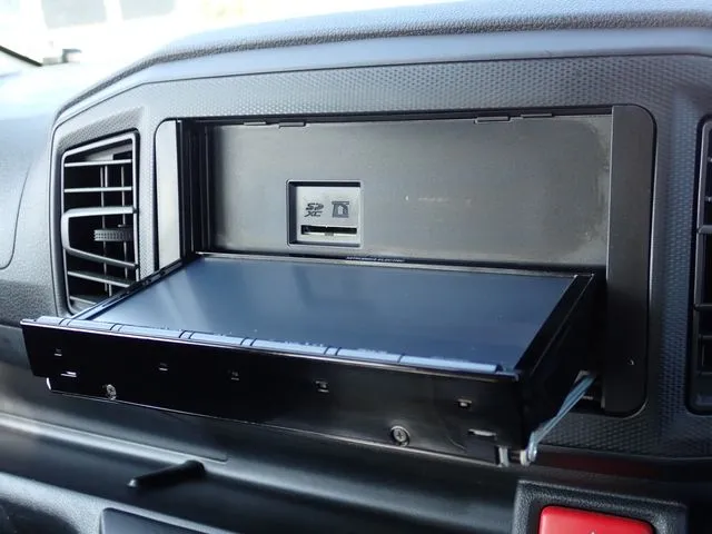 ダイハツ　ミラ　イース