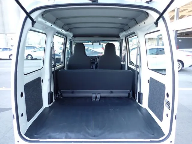 ハイゼットカーゴ（ダイハツ）の車両写真