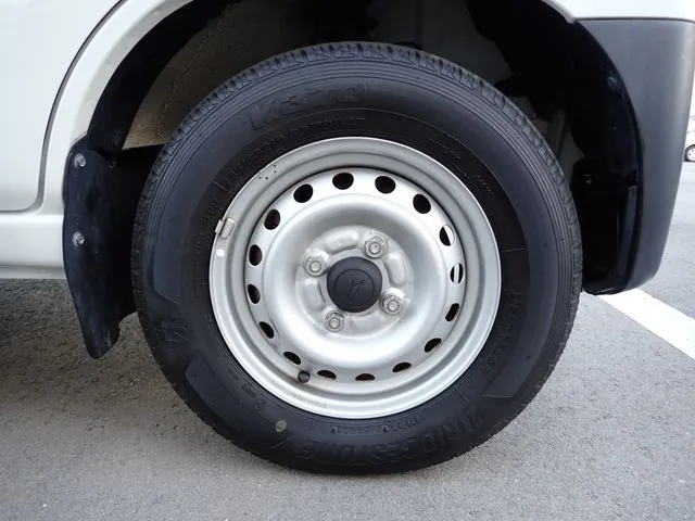 ハイゼットカーゴ（ダイハツ）の車両写真