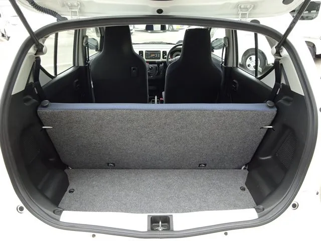 アルト（スズキ）の車両写真