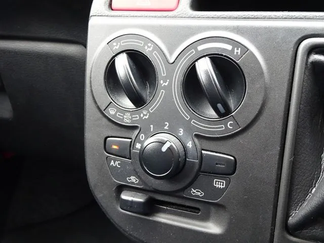 アルト（スズキ）の車両写真