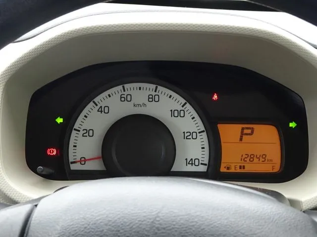 アルト（スズキ）の車両写真