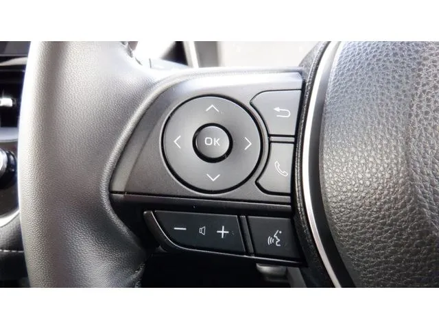 トヨタ　カローラ　ツーリング　ハイブリッド