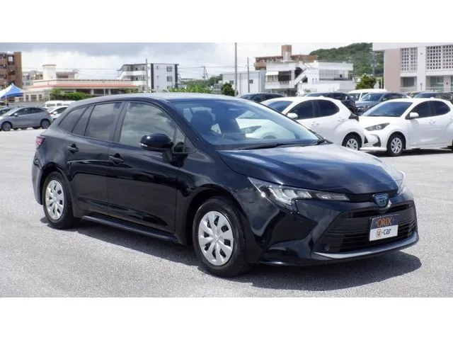 トヨタ　カローラ　ツーリング　ハイブリッド