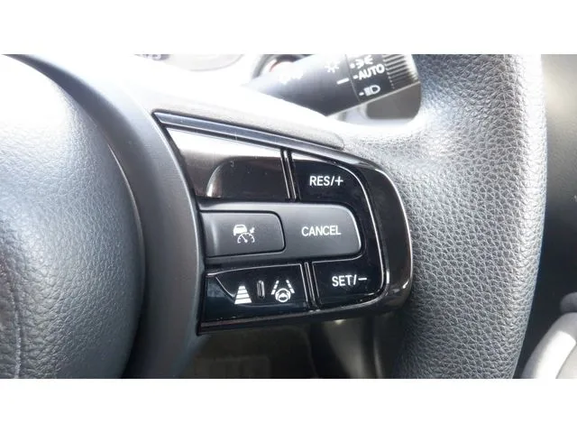 フィット　ｅ：ＨＥＶ（ホンダ）の車両写真