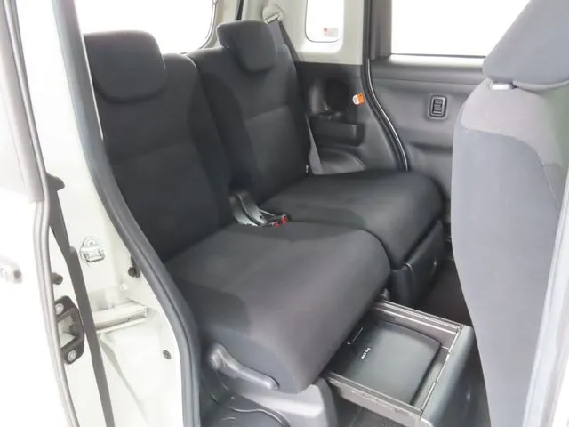 ダイハツ ムーヴ キャンバス