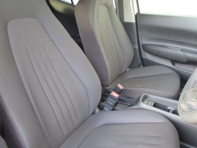 アクア(トヨタ)の車両写真