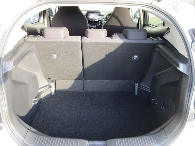 アクア(トヨタ)の車両写真