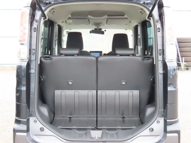 スペーシア　ギア（スズキ）の車両写真