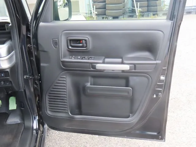 スペーシア　ギア（スズキ）の車両写真