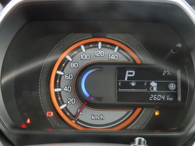 スペーシア　ギア（スズキ）の車両写真