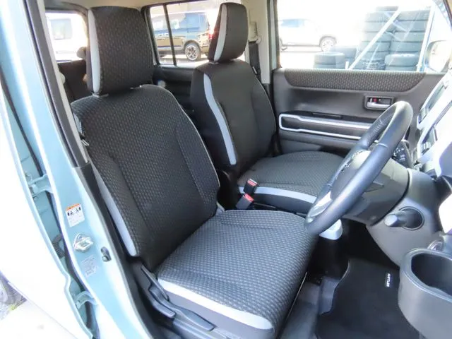 スズキ　ハスラー