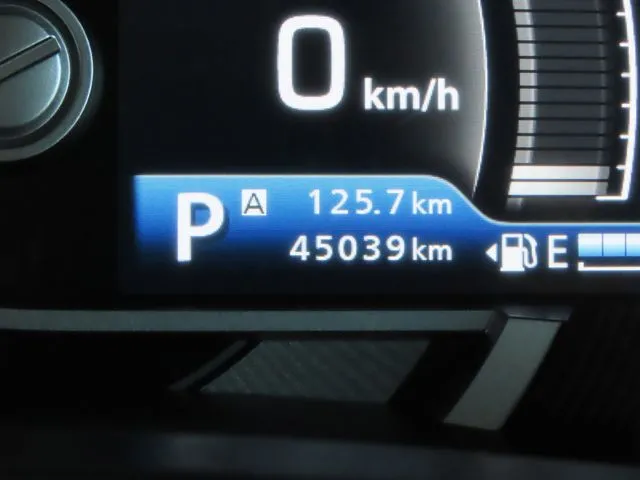 スズキ　ハスラー