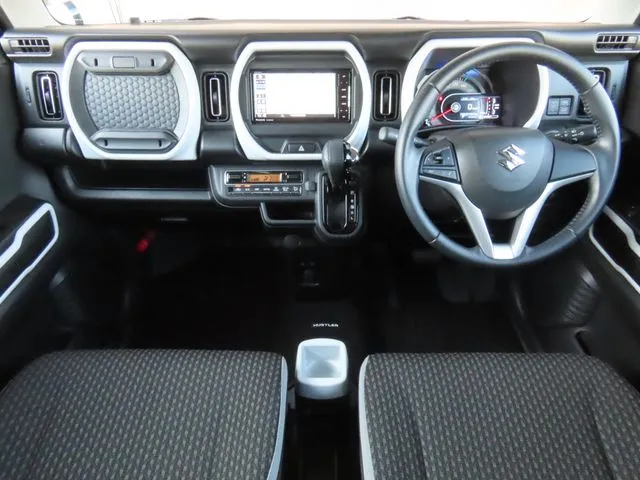 スズキ　ハスラー