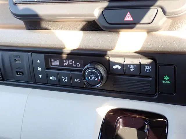 ホンダ　Ｎ　ＢＯＸ