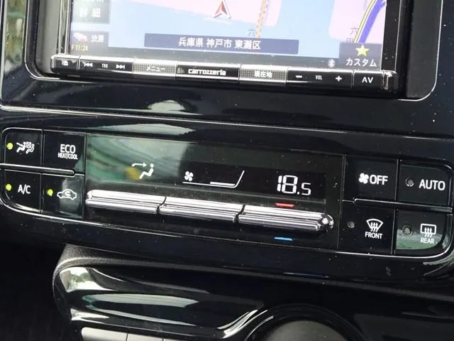 トヨタ プリウス