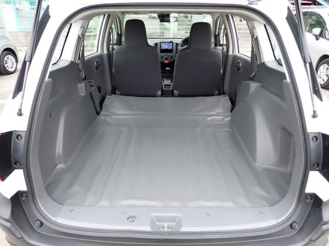 ＮＶ１５０　ＡＤ　２ＷＤ（ニッサン）の車両写真